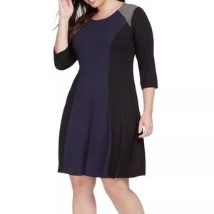 Karen Kane comfortable jersey flowing dress
